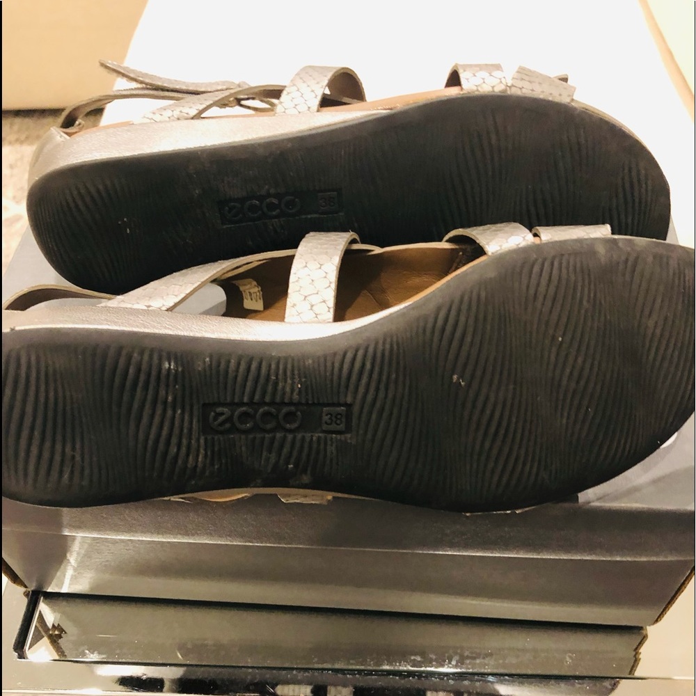 Ecco Sandals/Excellent Condition!! View 4